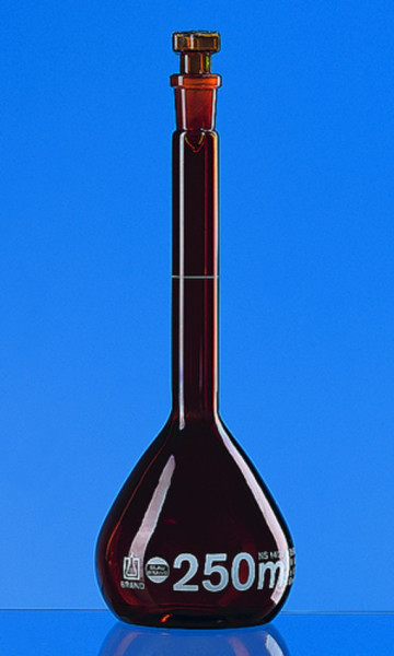 BRAND Volumetric flask, BLAUBRAND®, A, DE-M, 5 ml, Boro 3.3, W, NS 10/19, glass stopper, amber