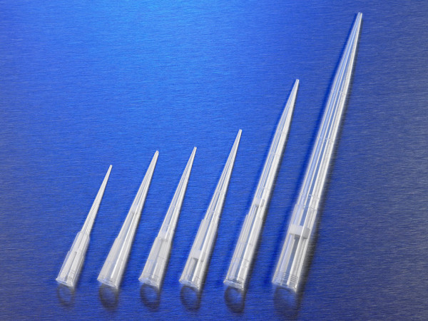 Corning® DeckWorks 0.1 - 10 µL Low Binding Pipet Tips, Graduated, Hinged Racks, Natural, Nonsterile,